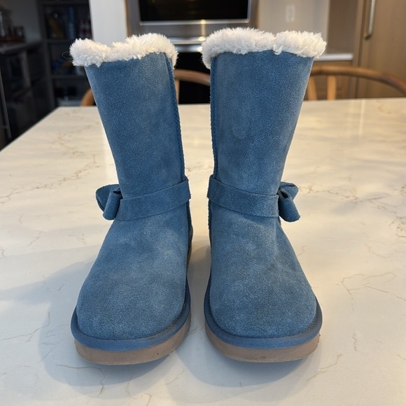 Koolaburra by Ugg Arlena Short Coast Blue Suede Women's Boot / US 7 - Picture 12 of 12